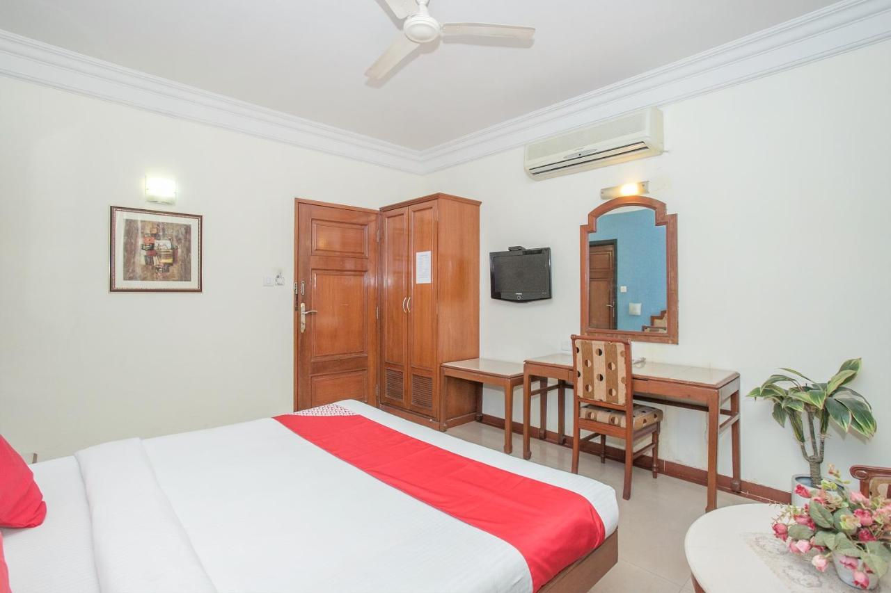 Oyo 579 Hotel Aab Bangalore Exterior foto